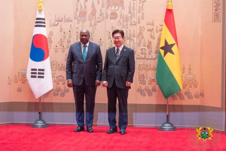 President Mahama Signs MOU with South Korean Government