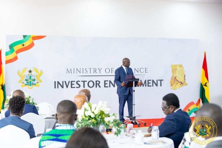 Finance Minister Hosts First Investor Town Hall Since 2021, Signals Recovery